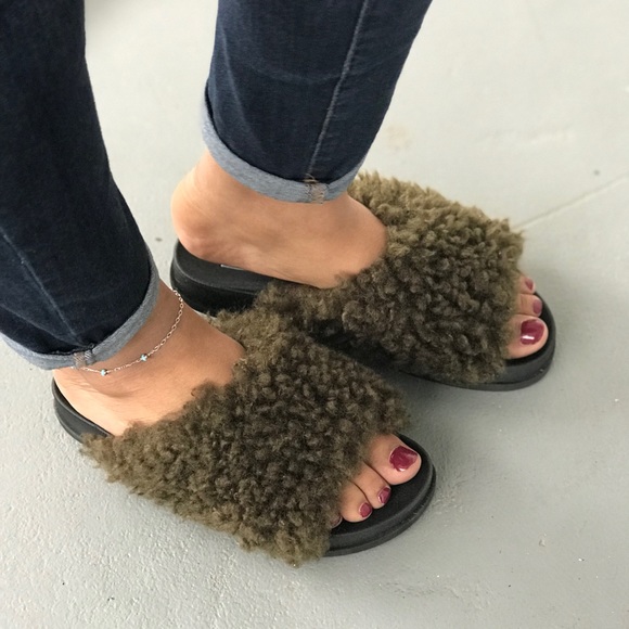 ShopFor_Fun Boutique Shoes - Ladies fluffy fury flat slides. Olive